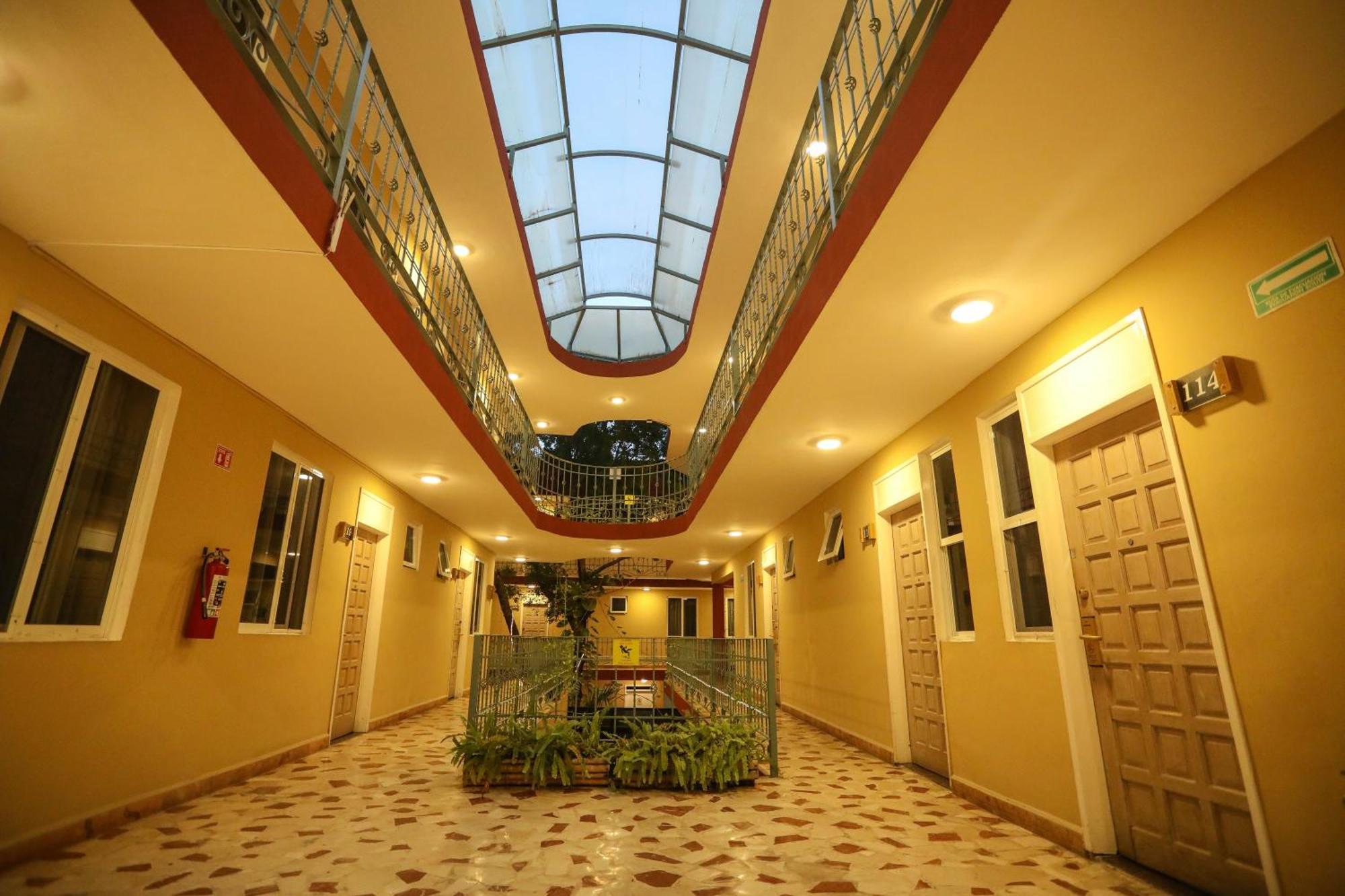 Hotel Santa Maria Cancun Bagian luar foto