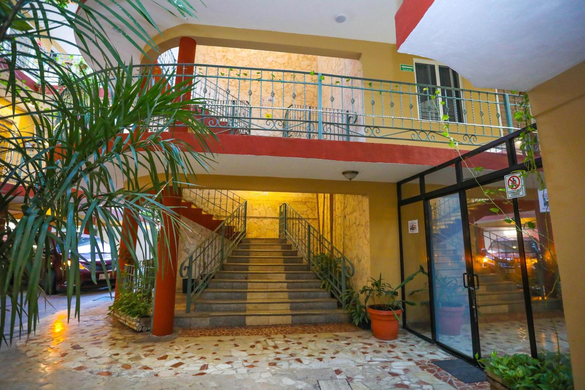 Hotel Santa Maria Cancun Bagian luar foto