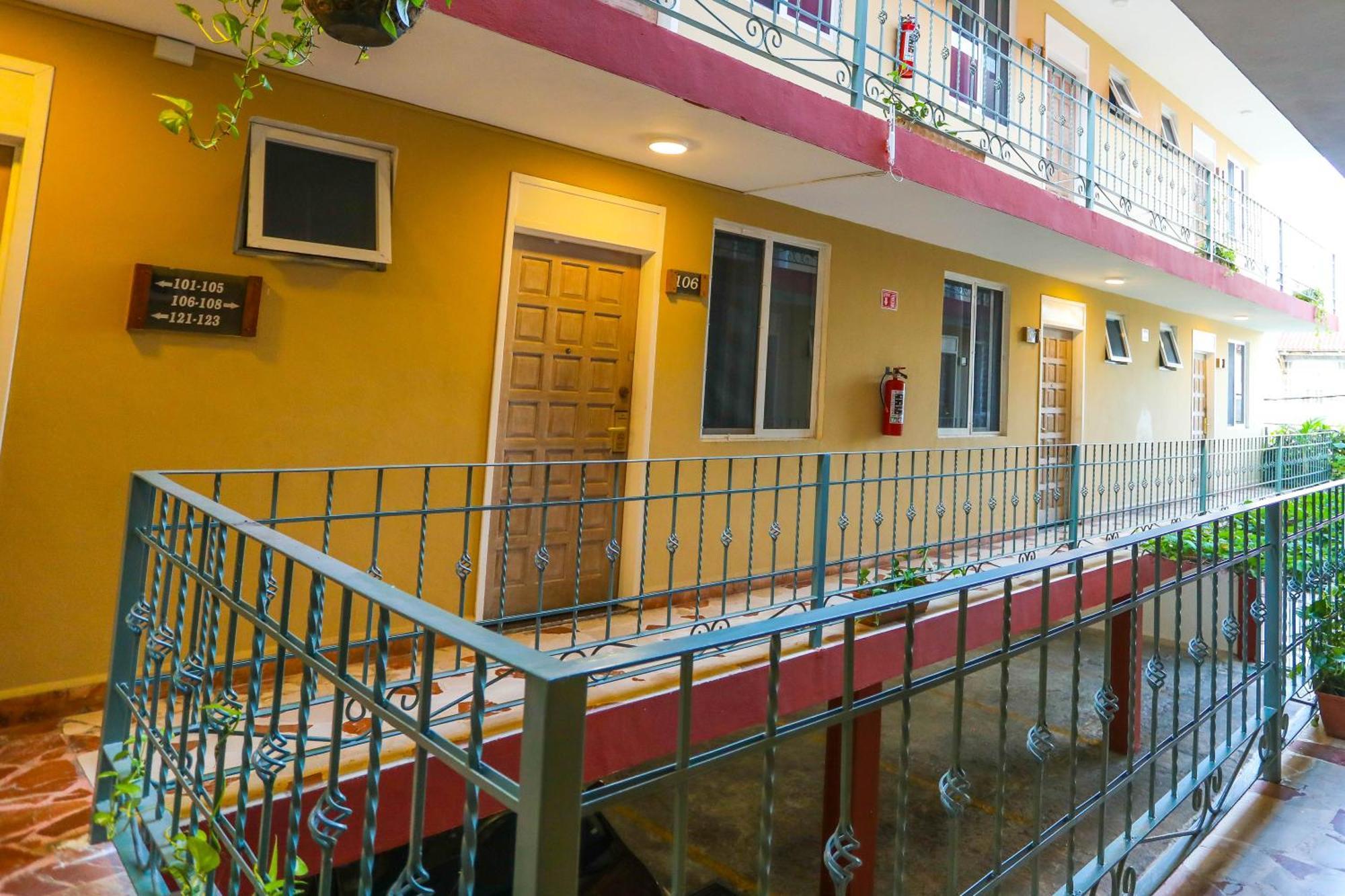 Hotel Santa Maria Cancun Bagian luar foto